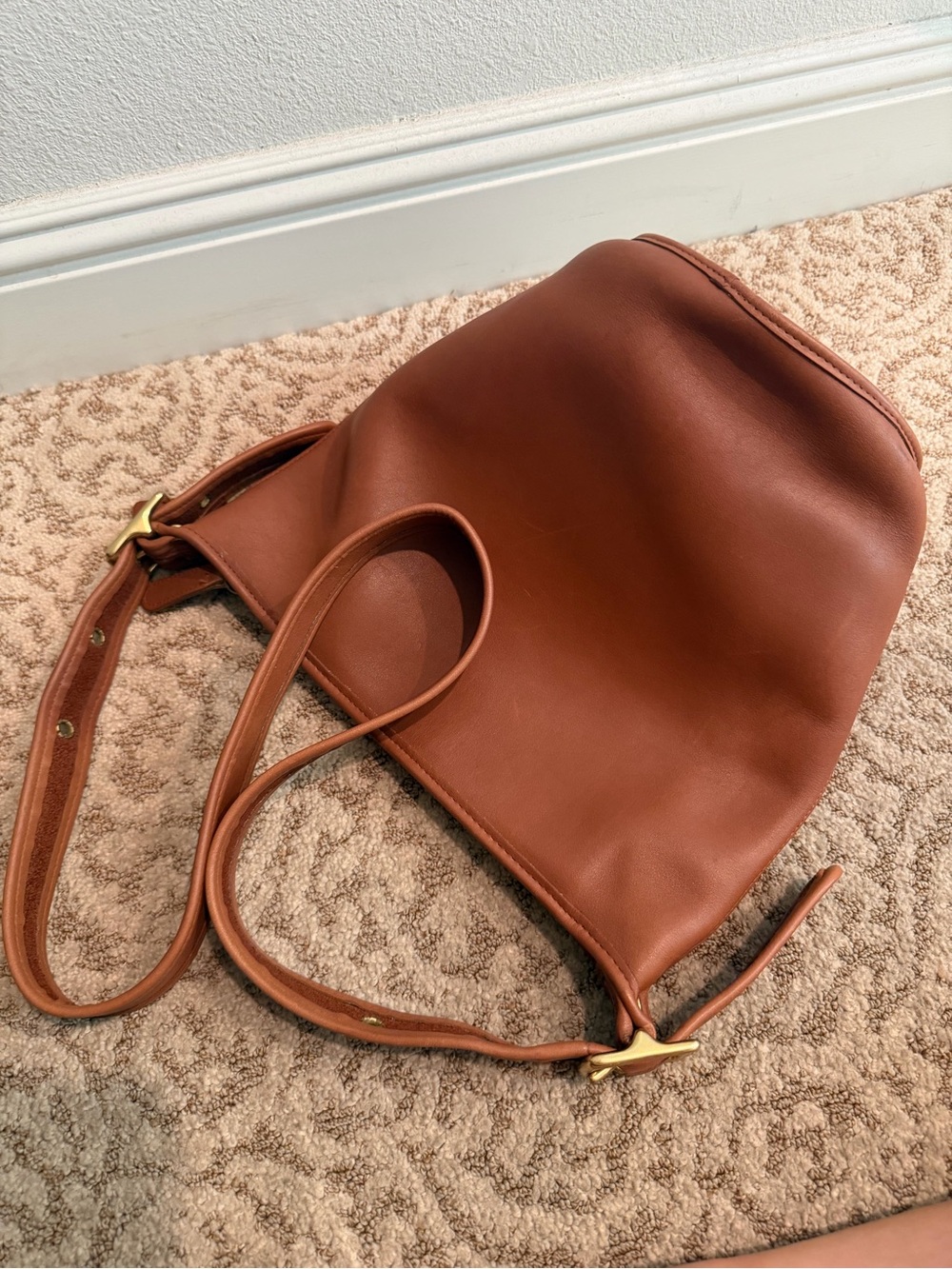 COACH 90’s Vintage Duffle in British Tan EXCELLENT - Picture 3 of 16